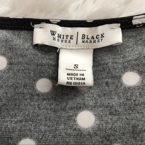 Gorgeous sleeveless blouse - Picture 2 of 3